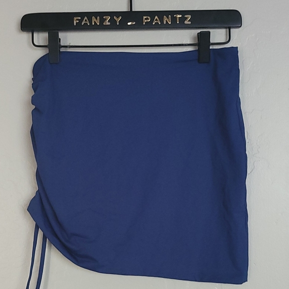 L*space Isla Swim Skirt NEW indigo blue - Picture 3 of 7